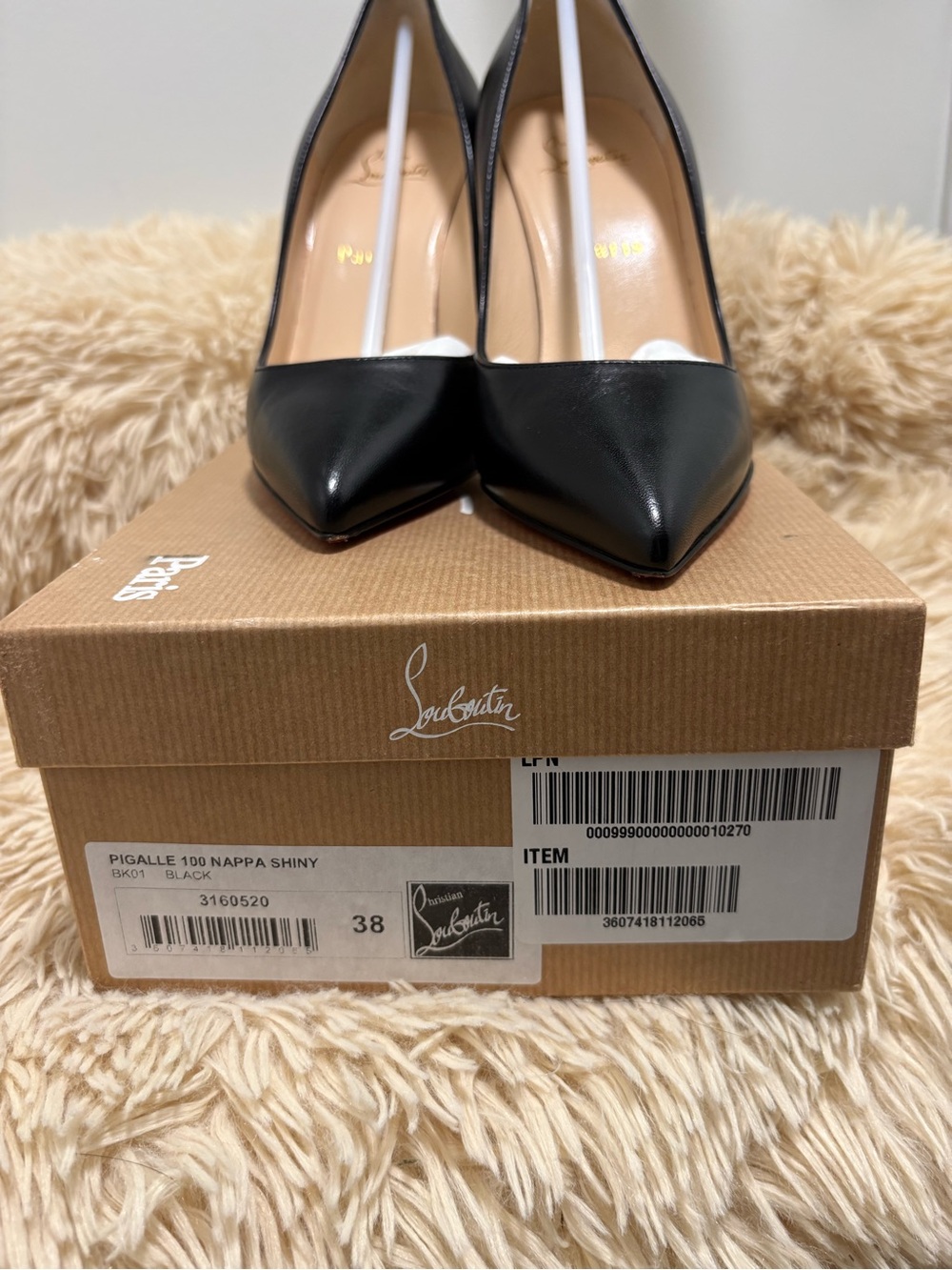 Christian Louboutin Shiny Nappa Leather Pigalle 100 Pump (Pre-Loved) - Picture 9 of 16